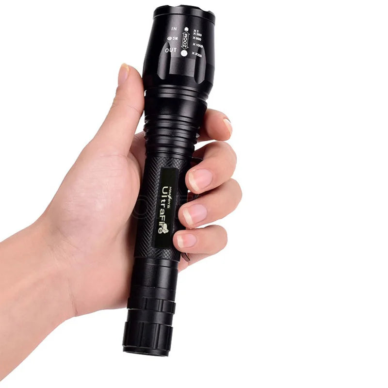 LAMPE TORCHE MILITAIRE XML T6