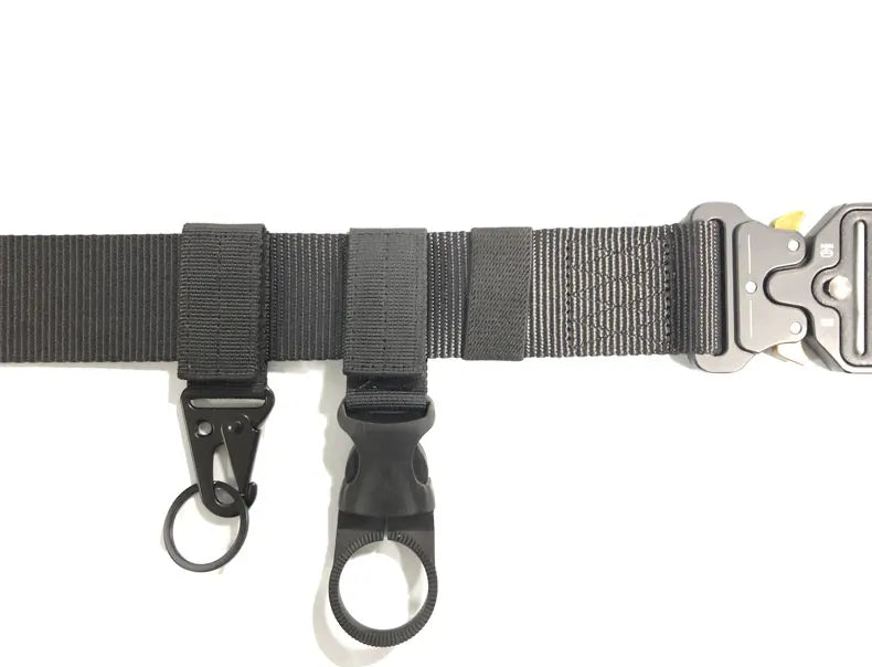 CEINTURE MILITAIRE AVEC BOUCLE EN MÉTAL
