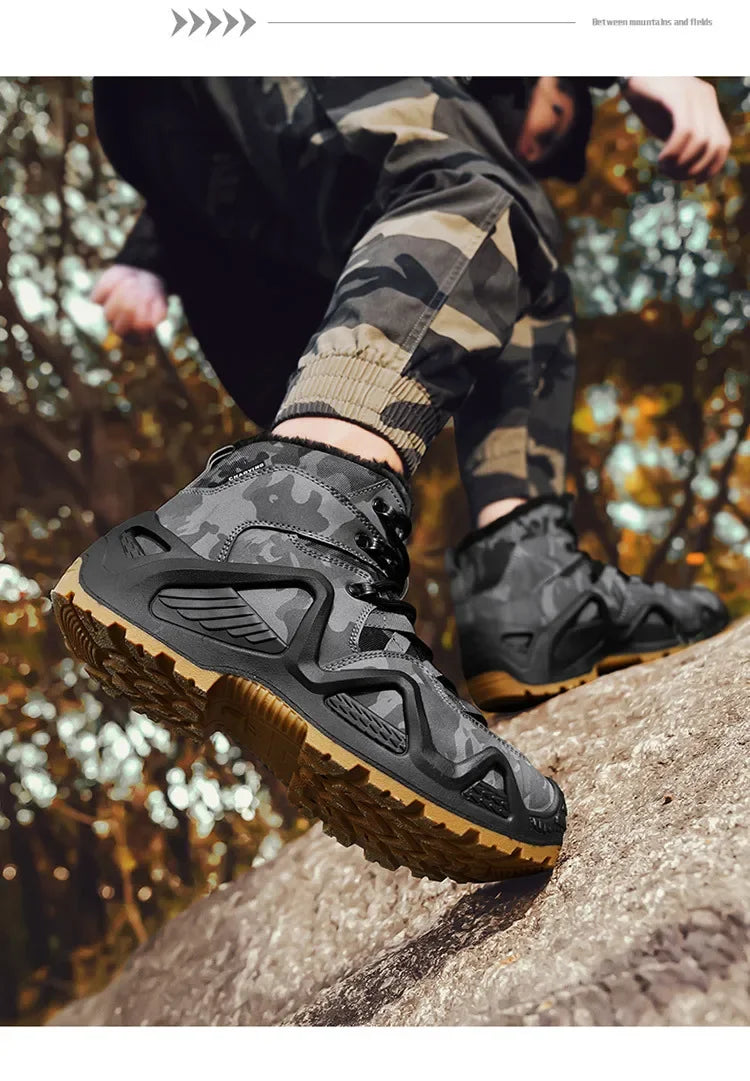 CHAUSSURE DE MARCHE MILITAIRE