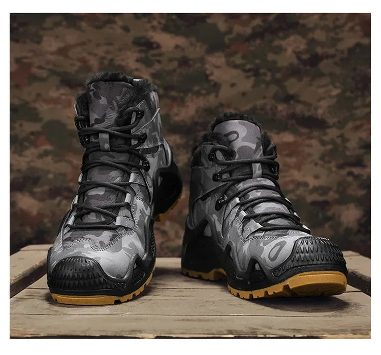 CHAUSSURE DE MARCHE MILITAIRE
