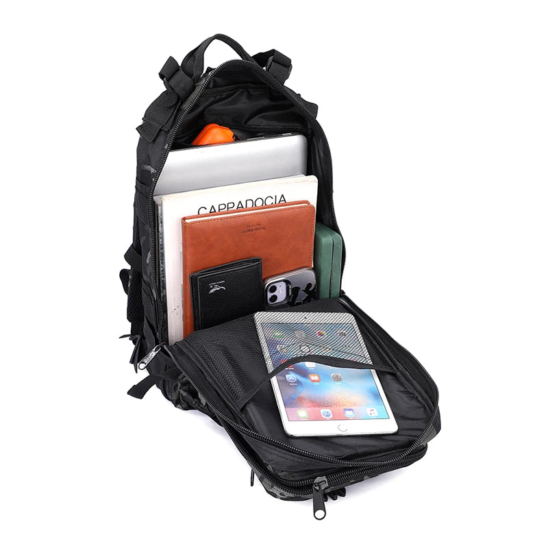 SAC A DOS MILITAIRE - IMPERMÉABLE